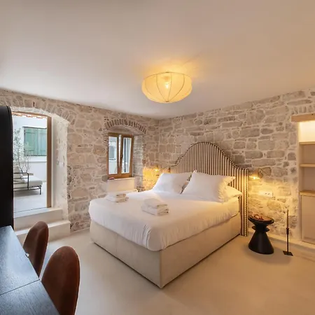 Balturio Boutique 4 Stars In The Center Apartment Kastela