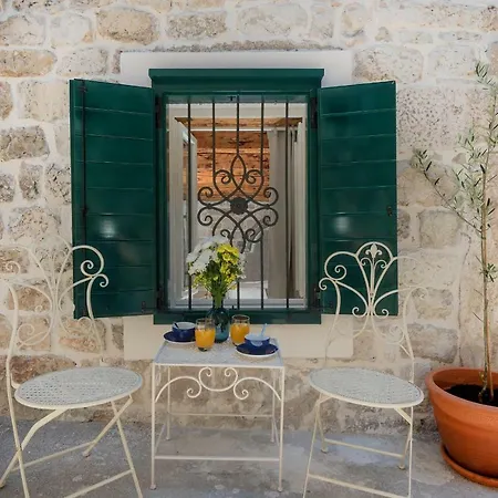 Balturio Boutique 4 Stars In The Center Apartment