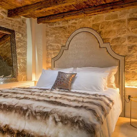 Apartment Balturio Boutique 4 Stars In The Center Kastela