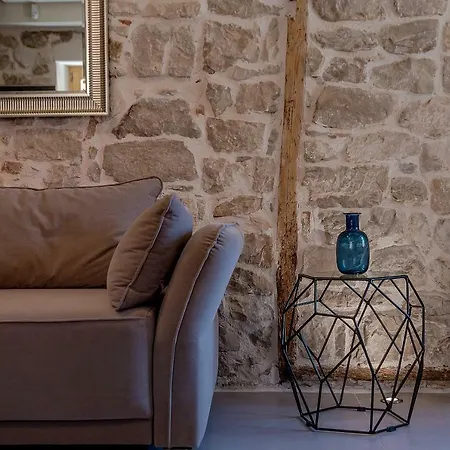 Balturio Boutique 4 Stars In The Center *