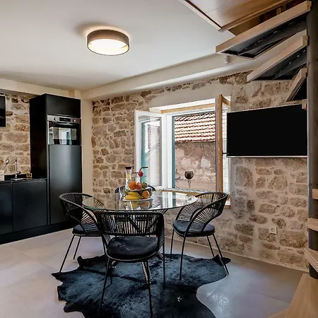 Balturio Boutique 4 Stars In The Center